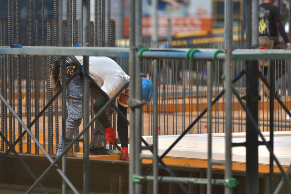 pixta_58020027_M-960x640 (1)